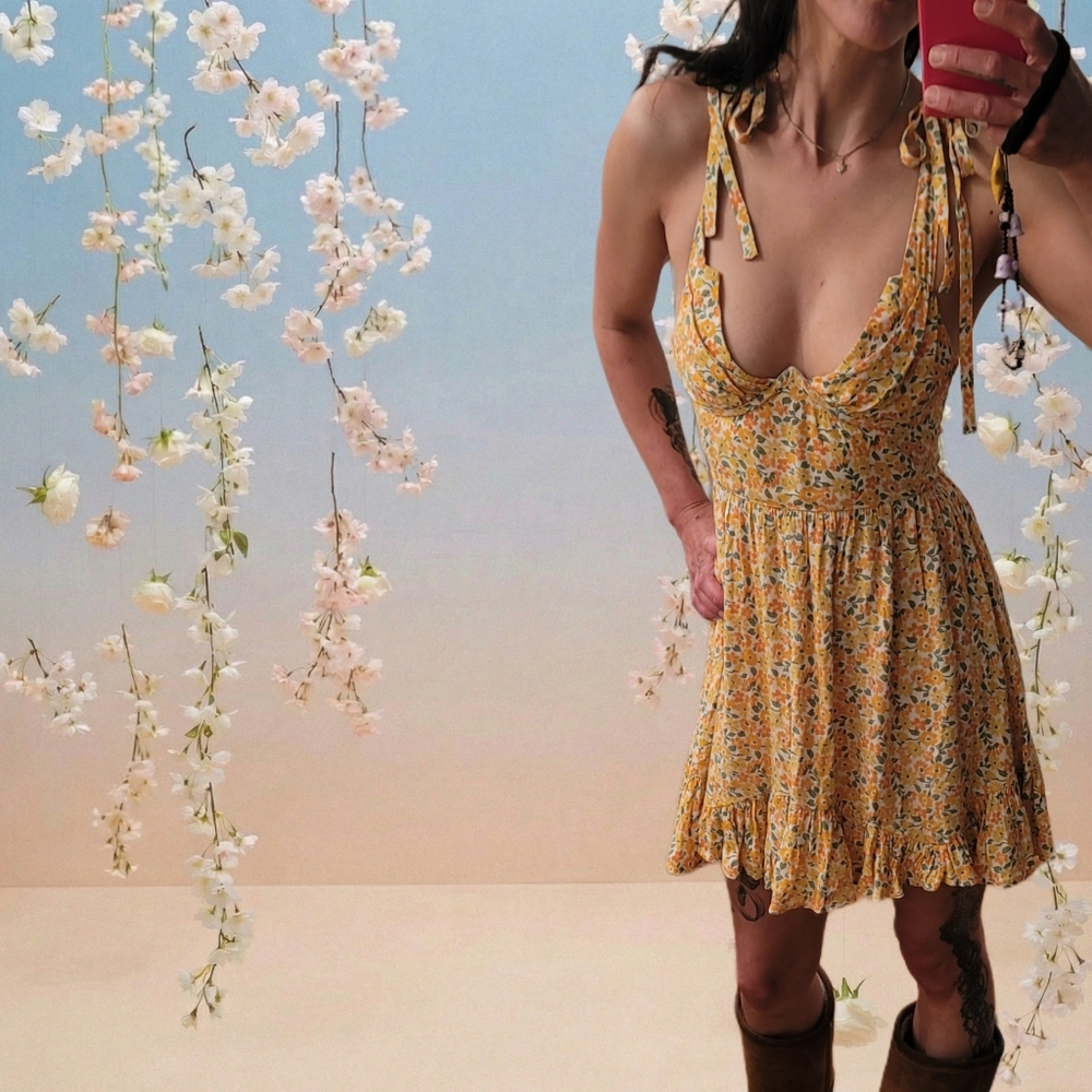 SKY TO MOON Underwire Bow Strap Yellow & Orange Floral Sundress